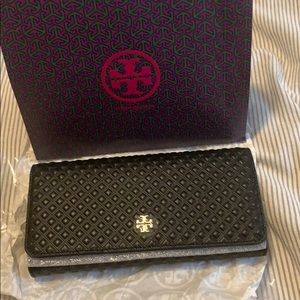 Tory Burch Wallet brand new!
